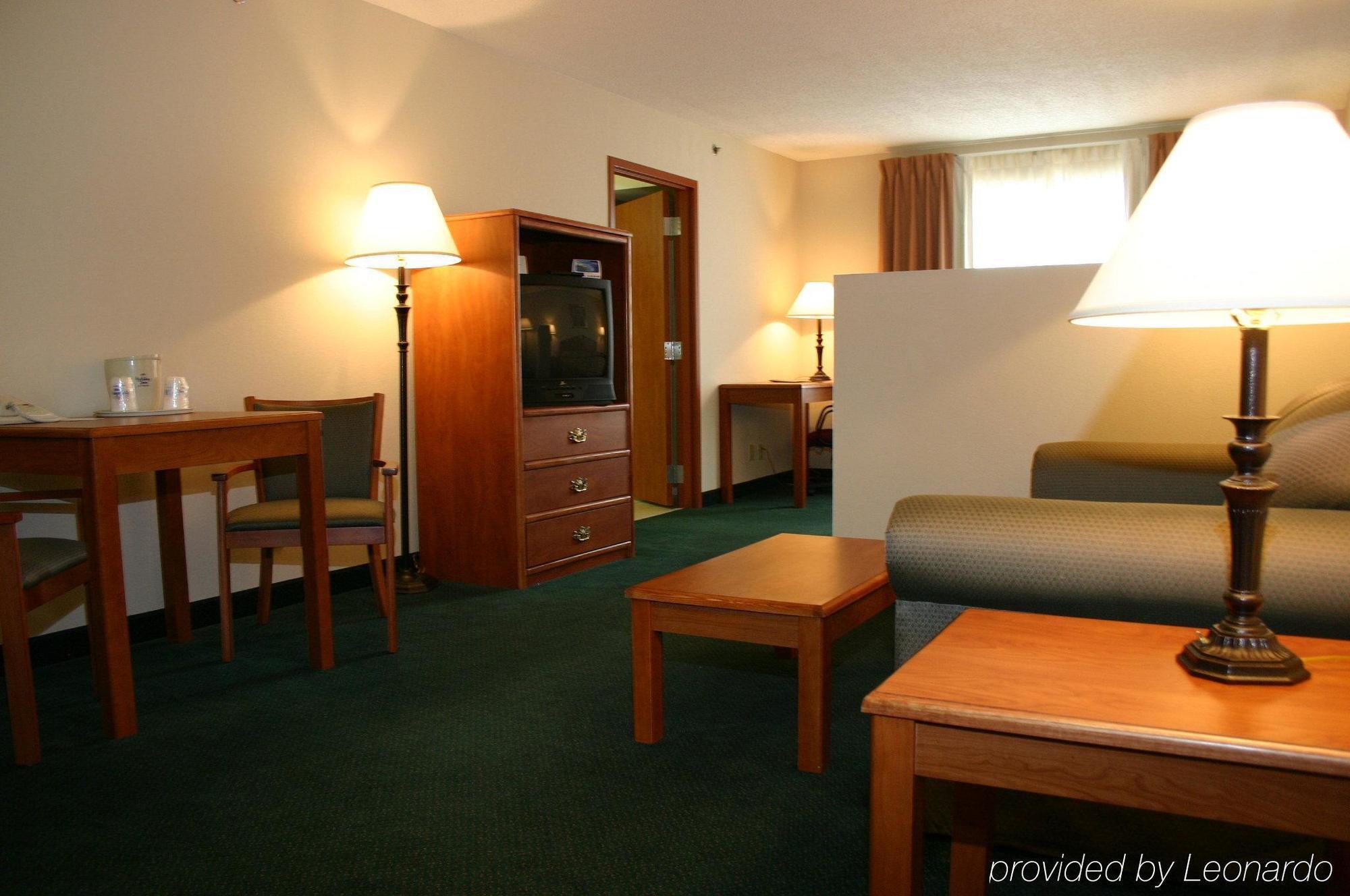 Holiday Inn Express Hotel & Suites Vinita By Ihg Habitación foto
